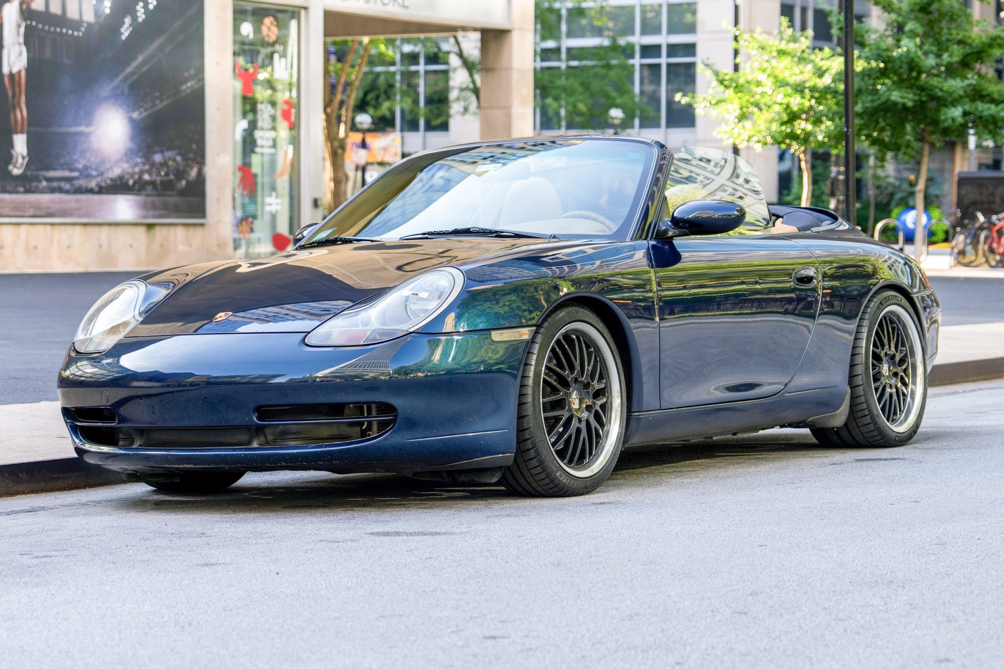 2000 Porsche 911 Carrera Cabriolet