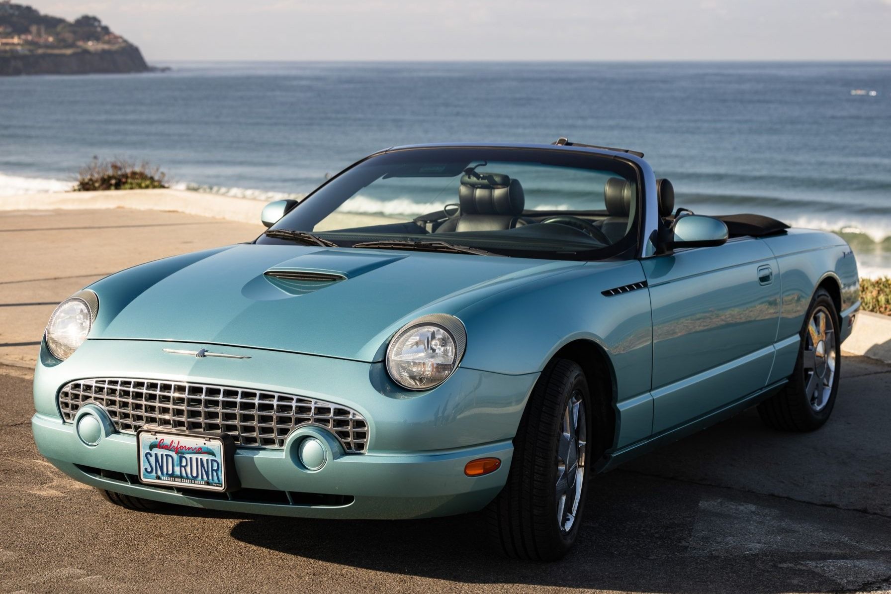 2002 Ford Thunderbird
