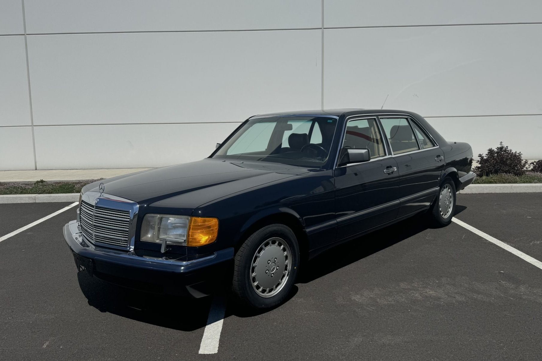 1989 Mercedes-Benz SL-Class 560SL