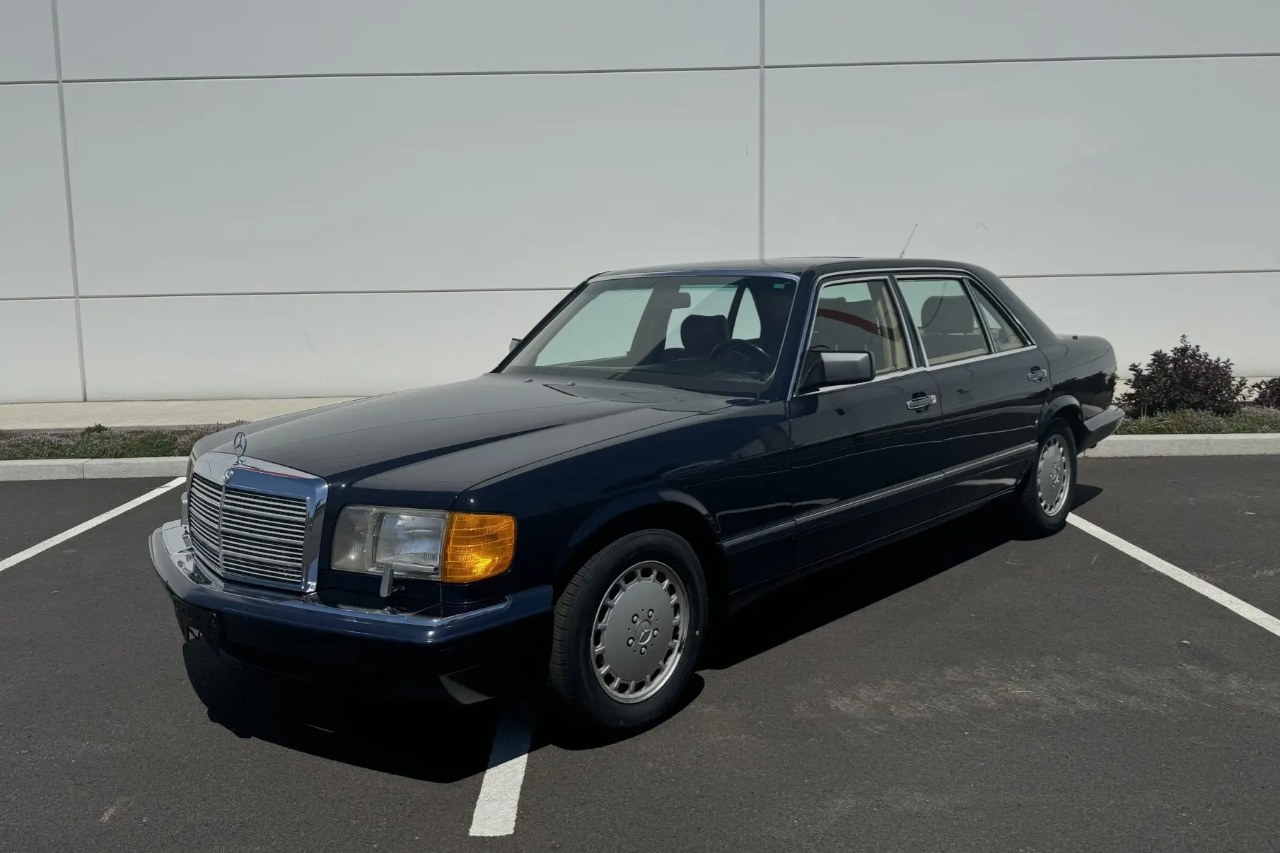 1989 Mercedes-Benz SL-Class 560SL