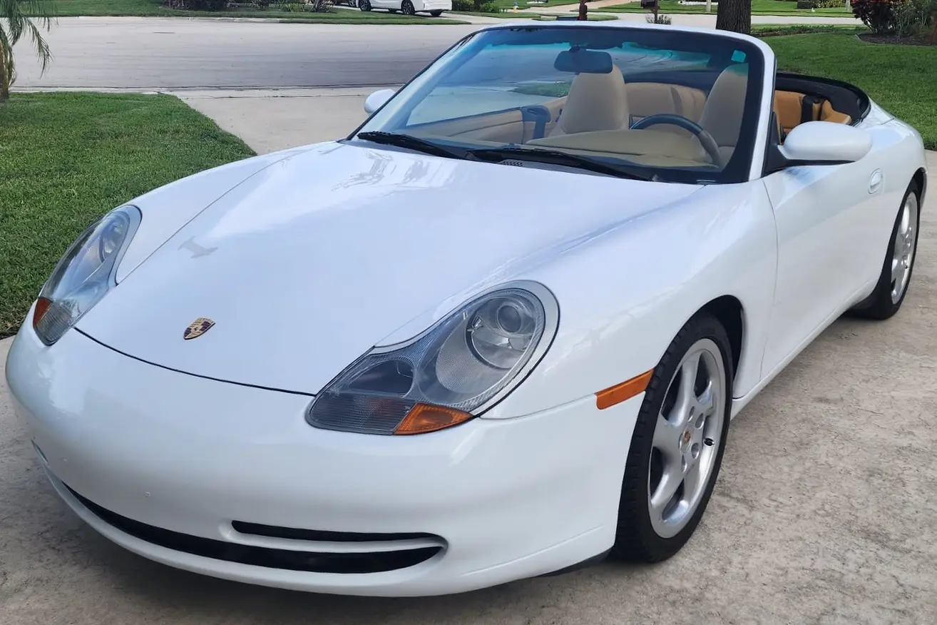 1999 Porsche 911 Carrera Cabriolet
