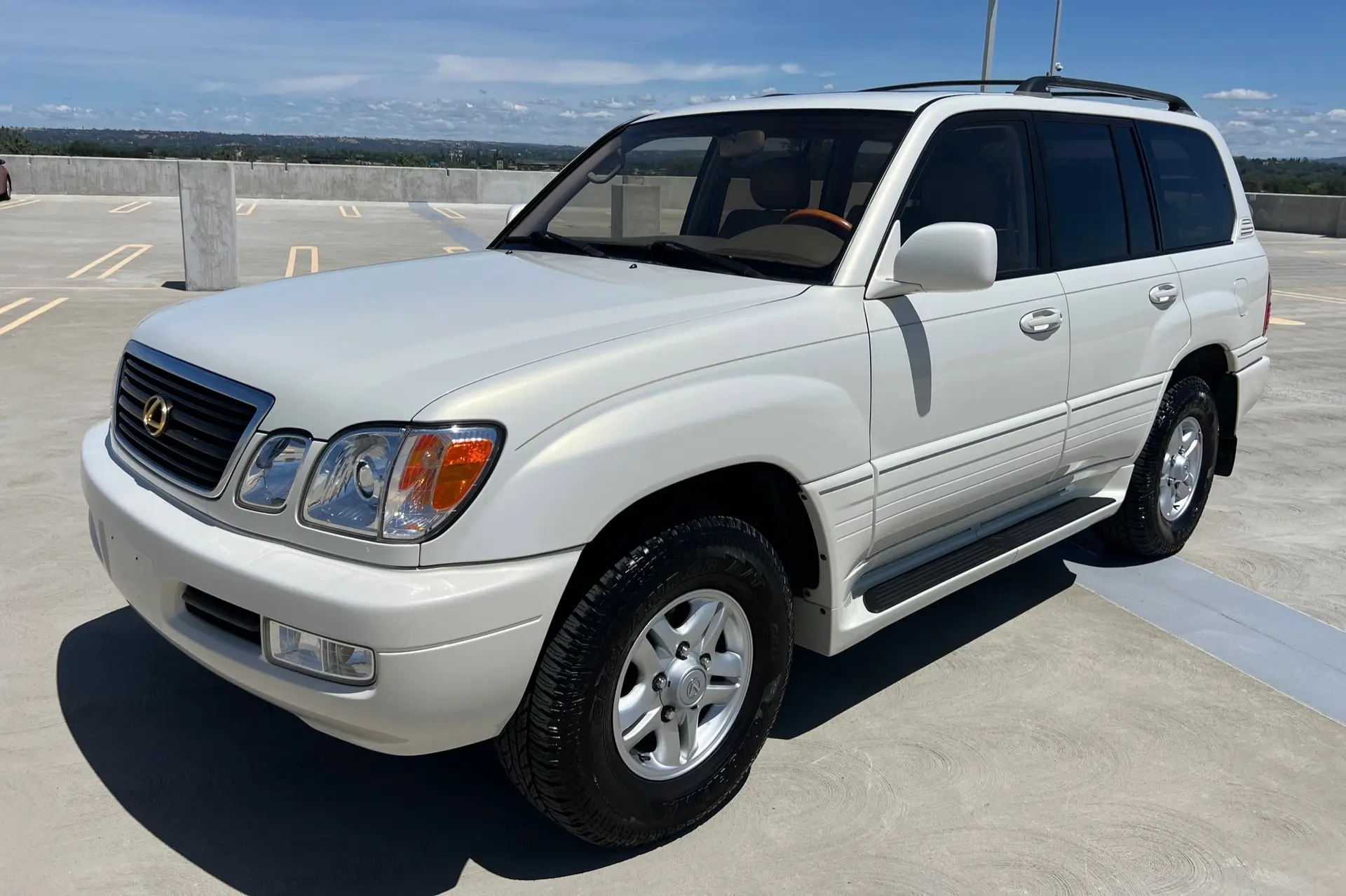 2002 Lexus LX