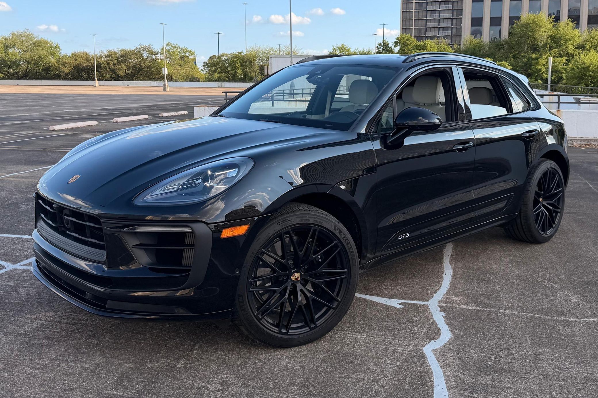 2024 Porsche Macan GTS