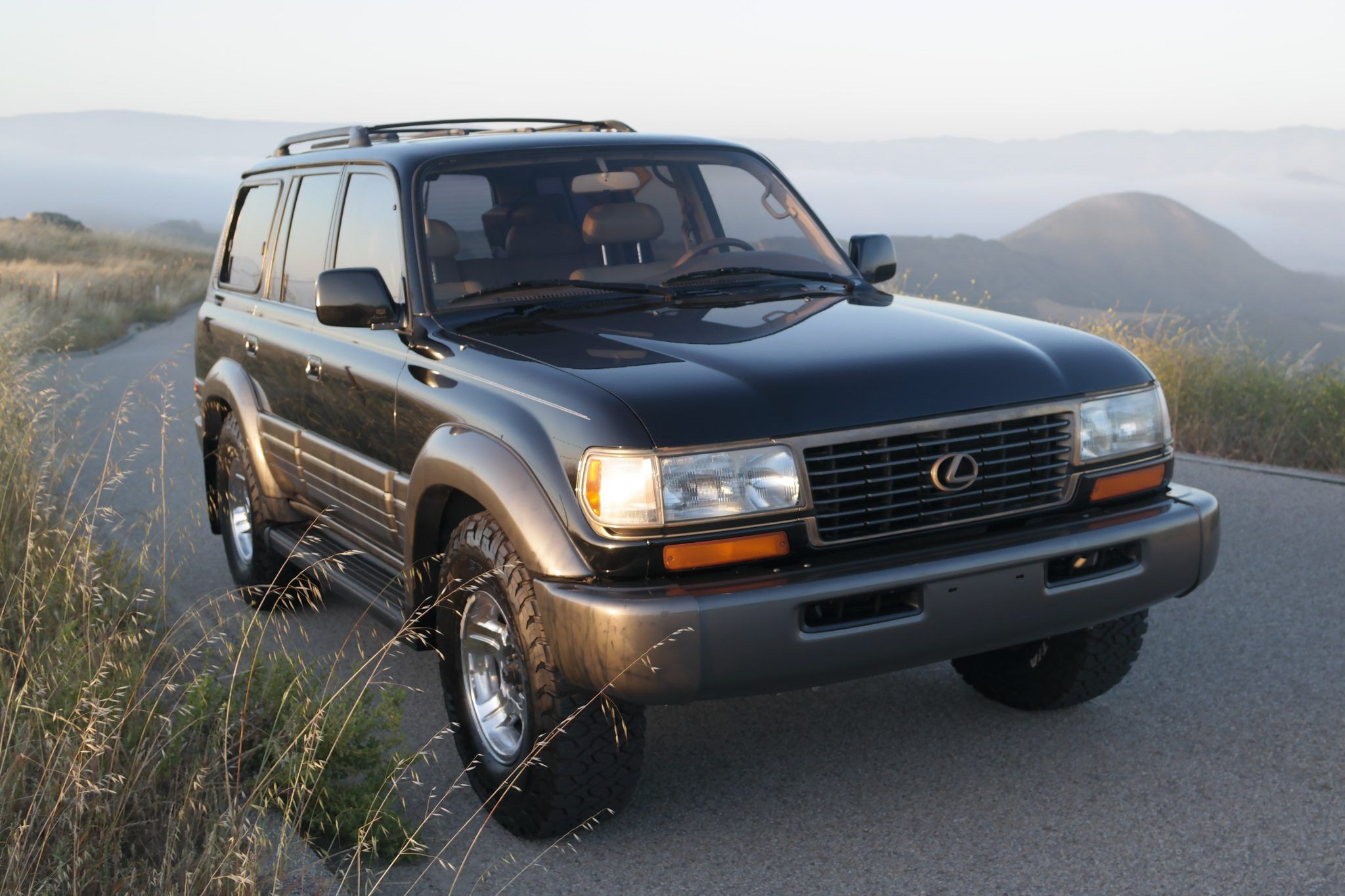1996 Lexus LX