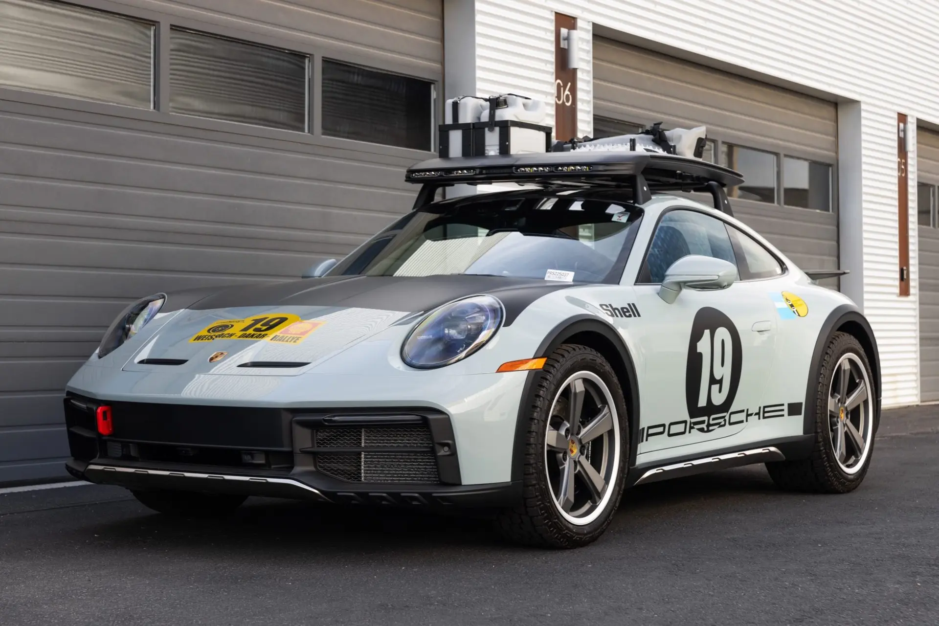 2024 Porsche 911 Dakar