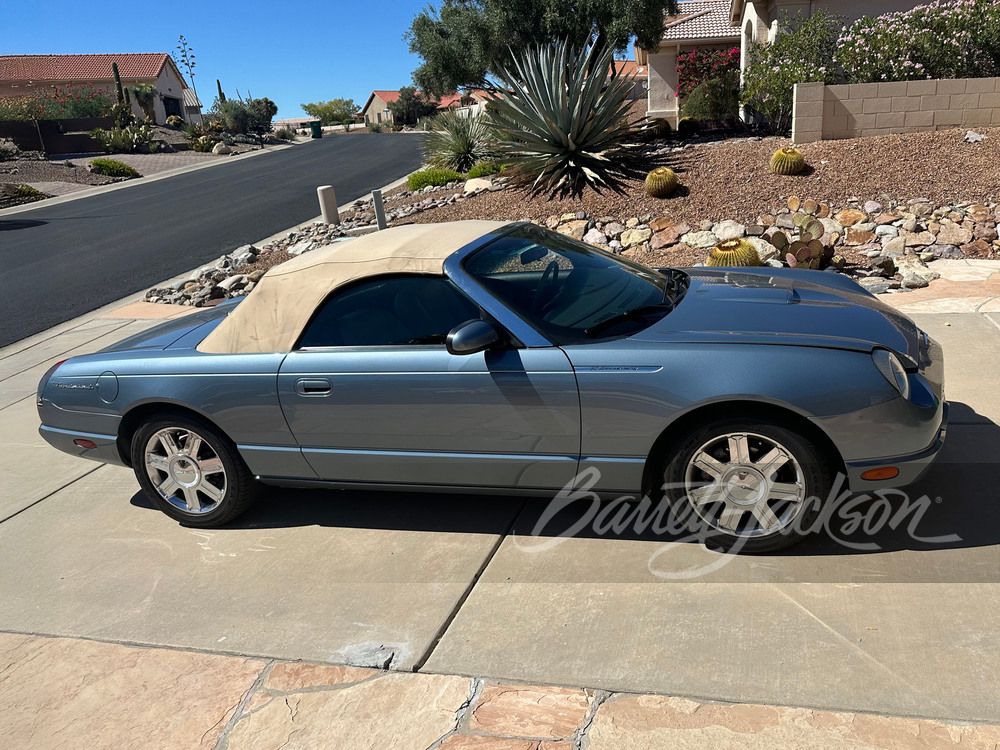 2005 Ford Thunderbird