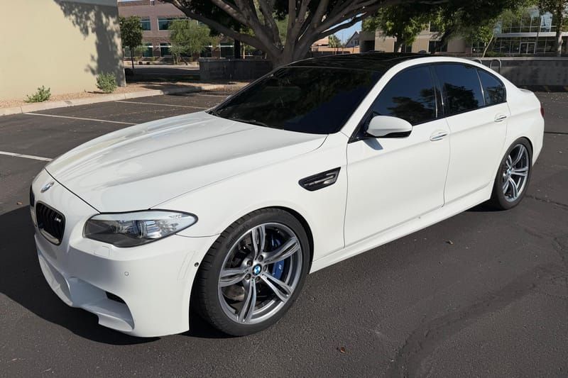 2011 BMW M5