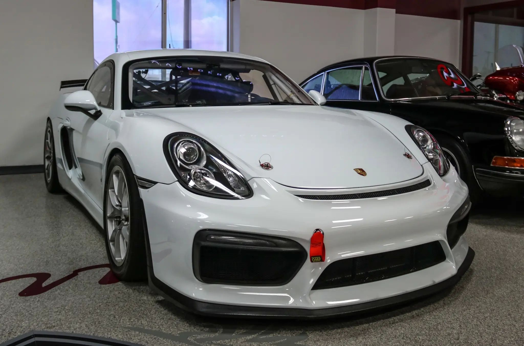2016 Porsche Cayman GT4