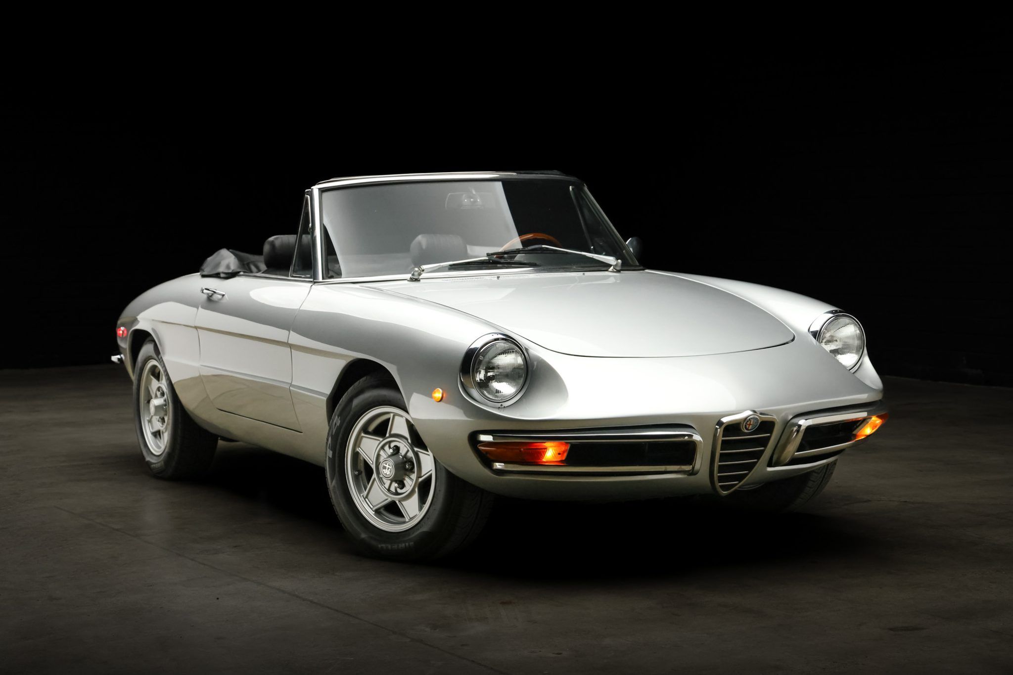 1969 Alfa Romeo 105 Series Spider