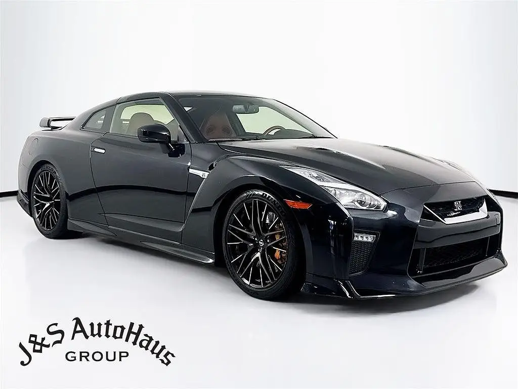 2021 Nissan GT-R Premium