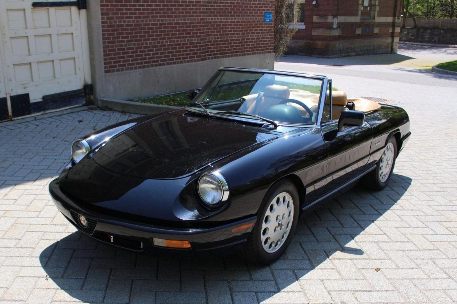 1992 Alfa Romeo 105 Series Spider