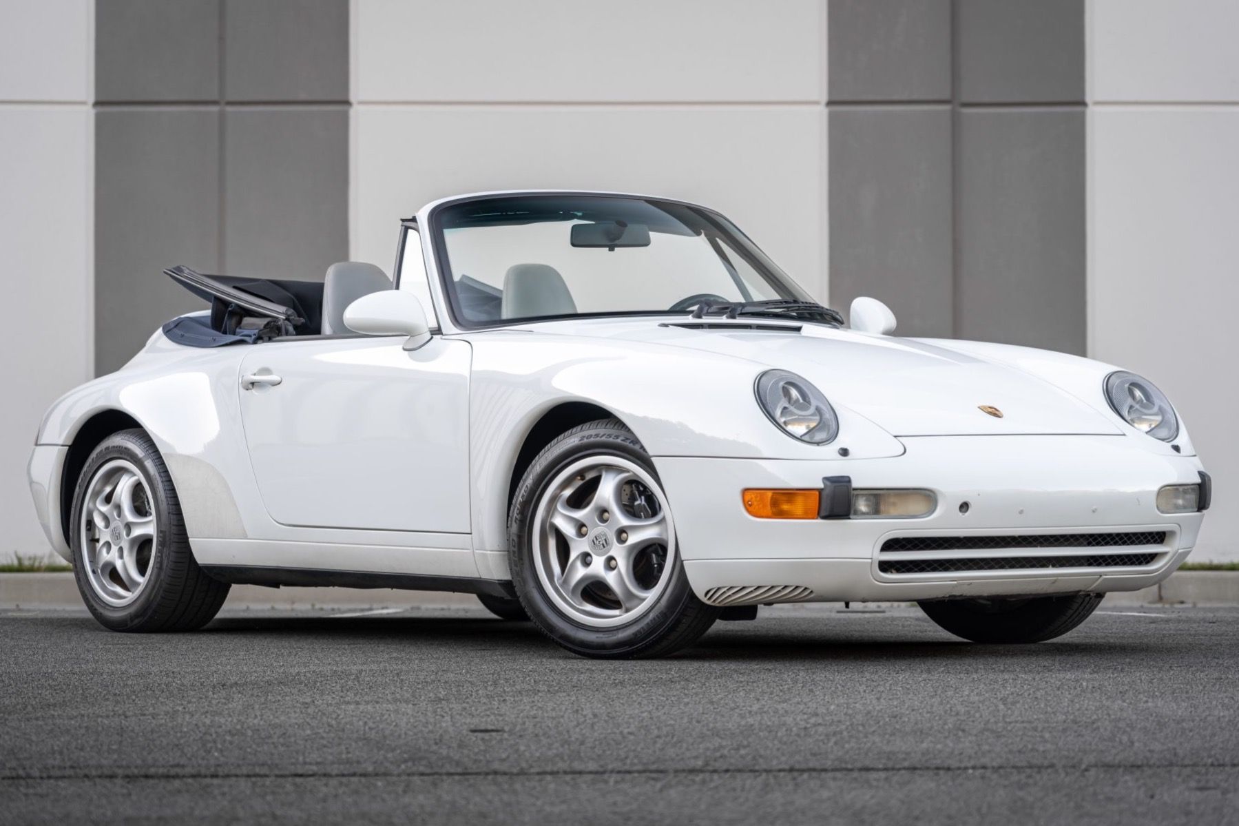 1995 Porsche 911 Carrera
