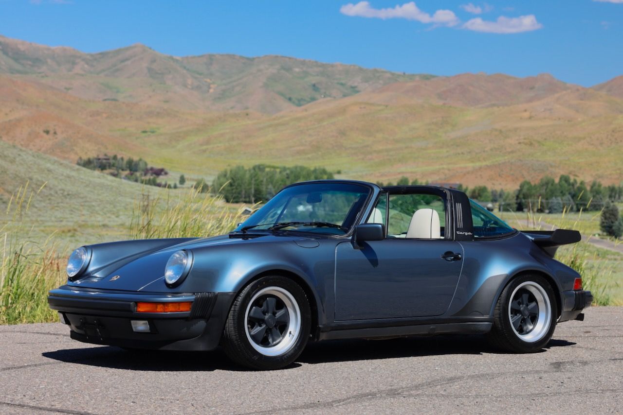 1987 Porsche 911 Turbo Targa