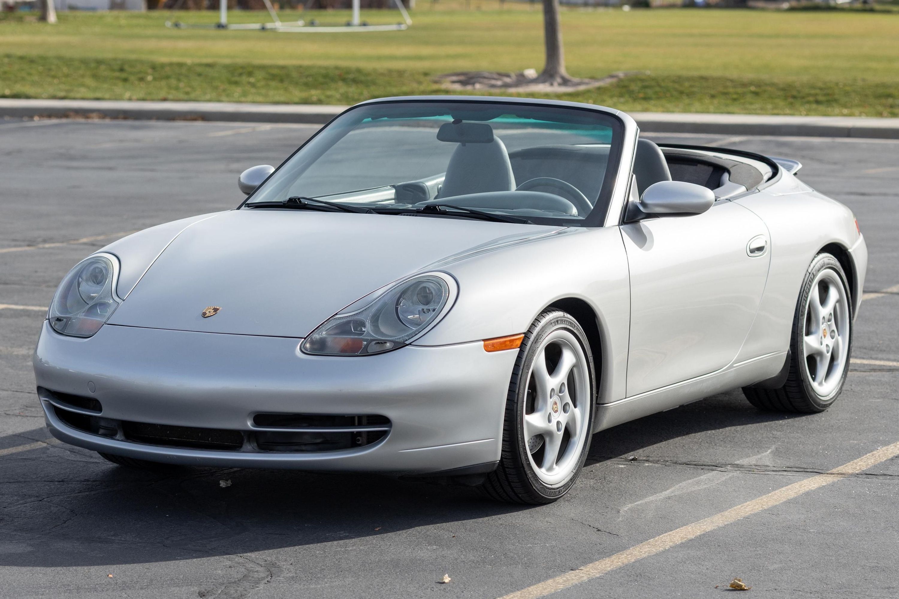 1999 Porsche 911 Carrera Cabriolet
