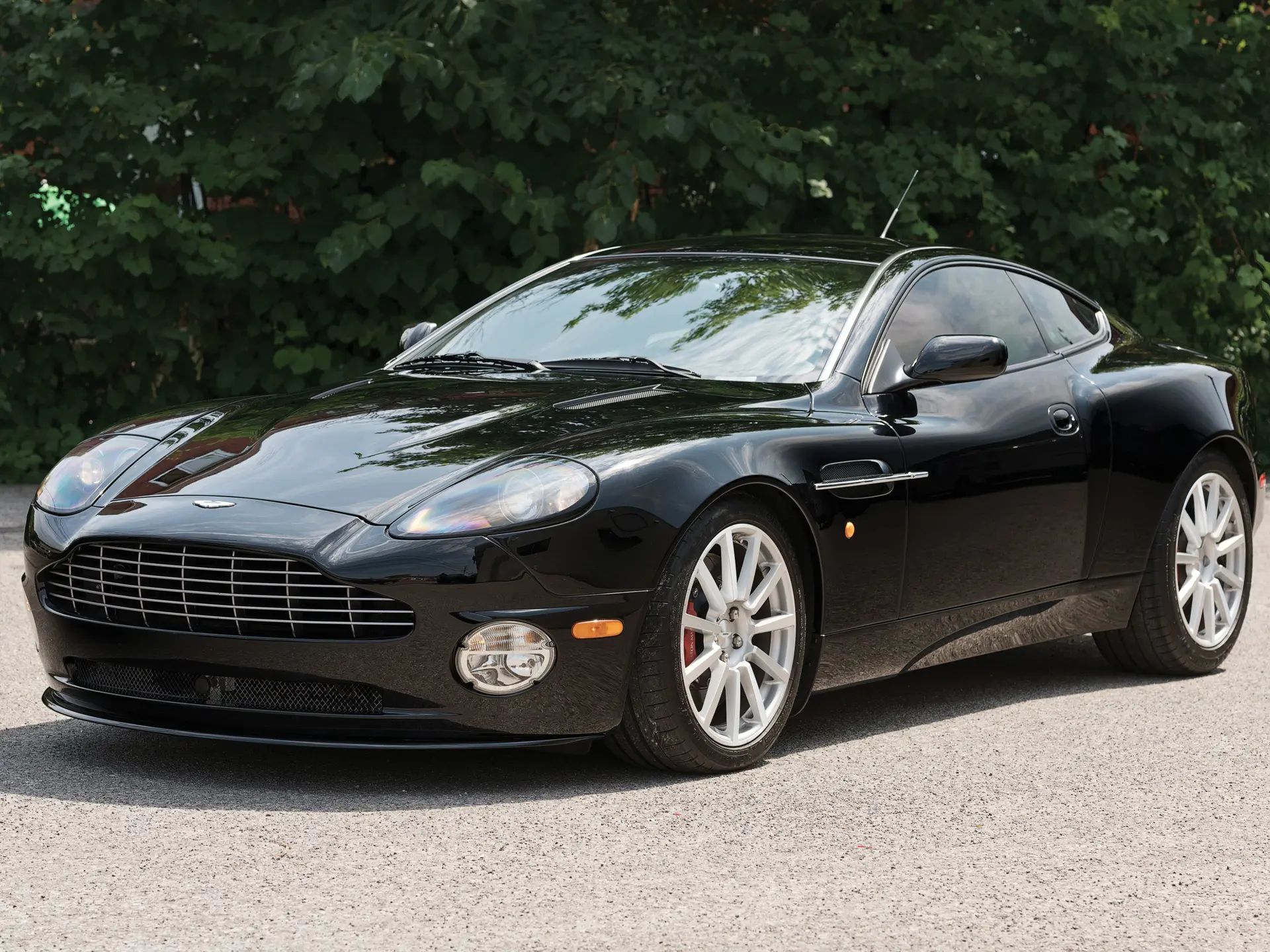 2006 Aston Martin Vanquish V12 Vanquish