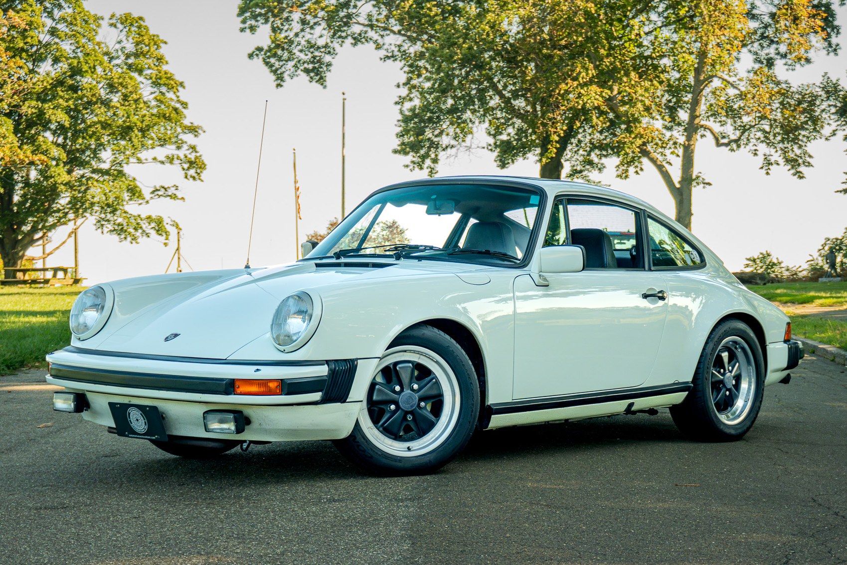 1983 Porsche 911 Coupe