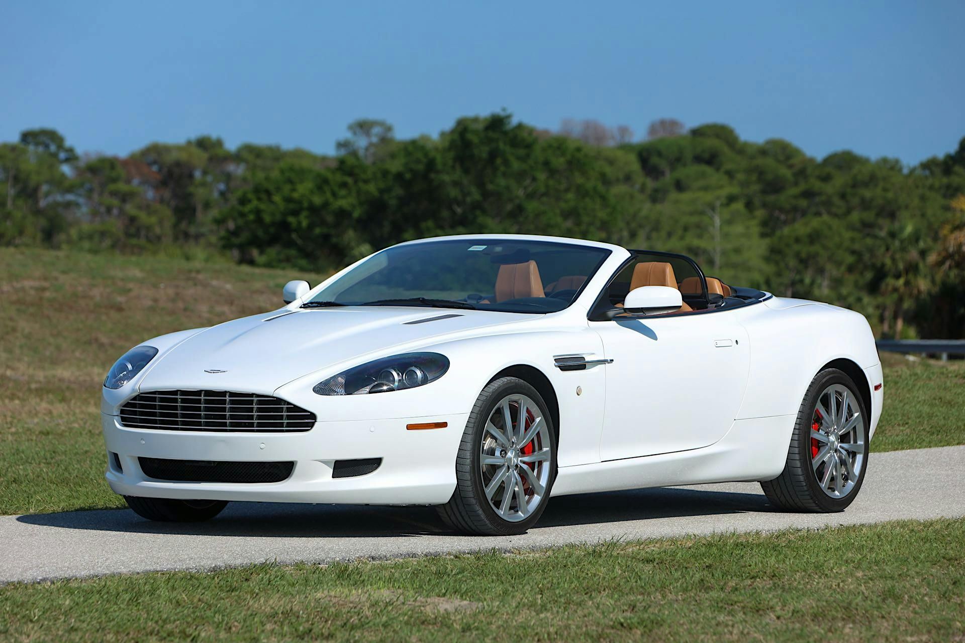 2009 Aston Martin DB9 Volante