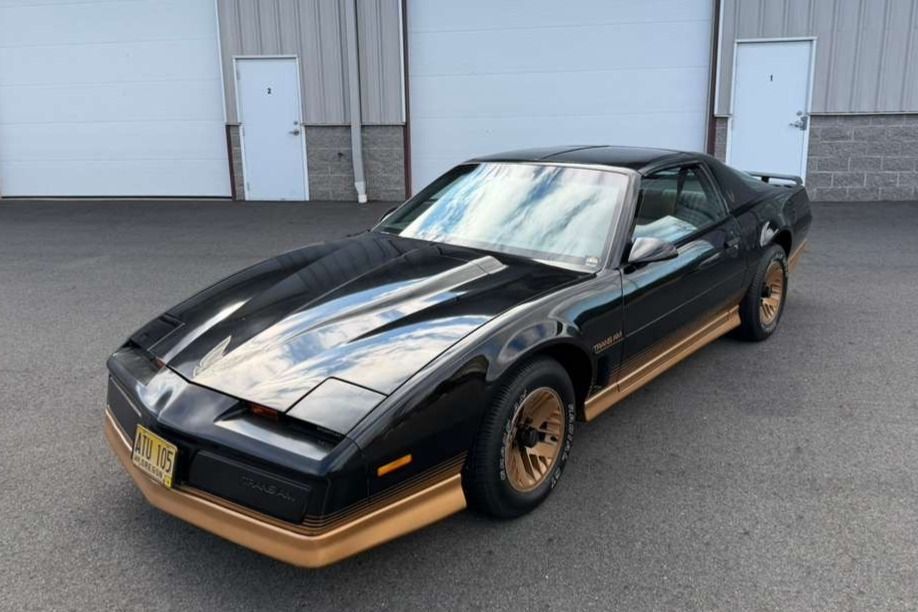 1984 Pontiac Firebird Trans Am
