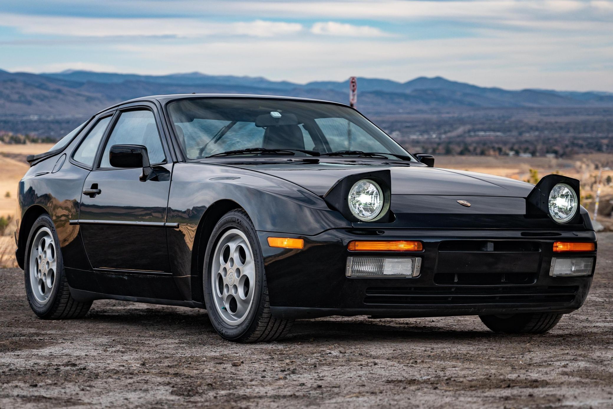 1987 Porsche 944 Turbo