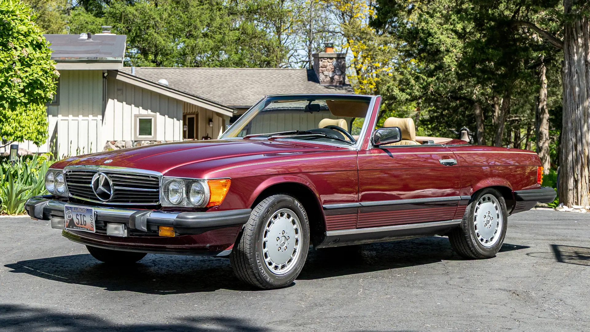 1986 Mercedes-Benz SL-Class 560SL