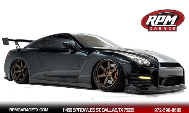 2015 Nissan GT-R Premium