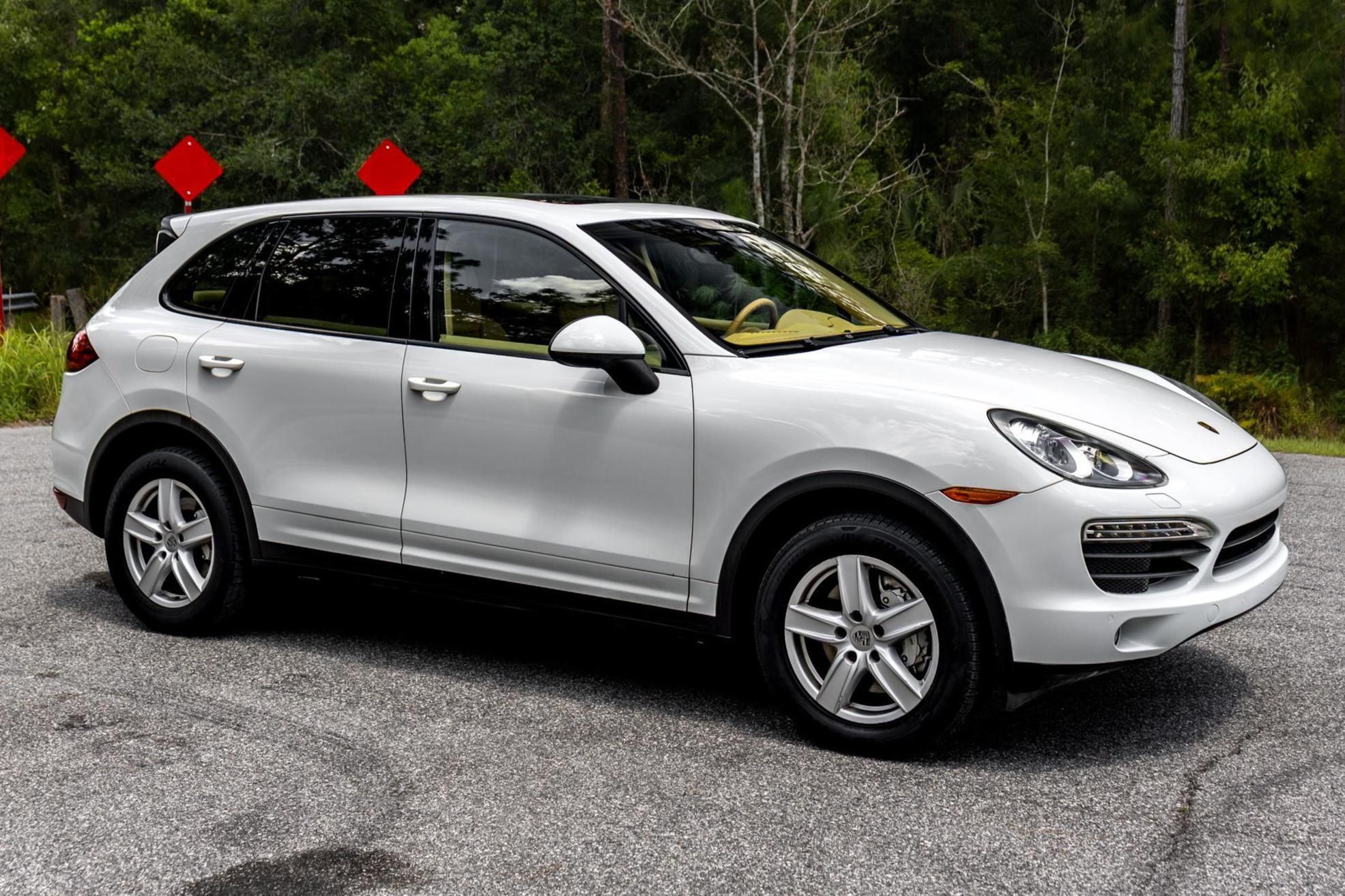 2012 Porsche Cayenne Turbo