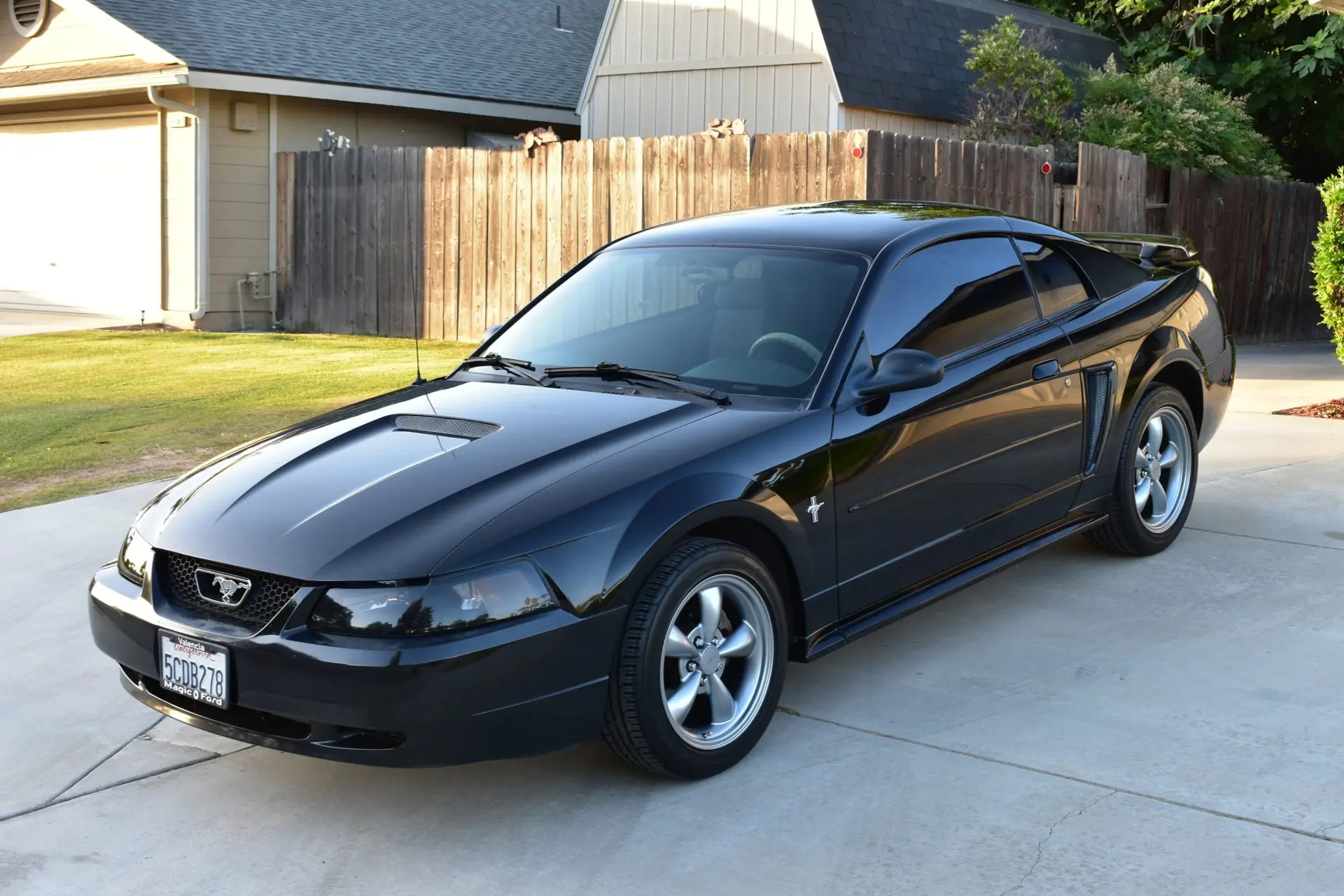 2002 Ford Mustang