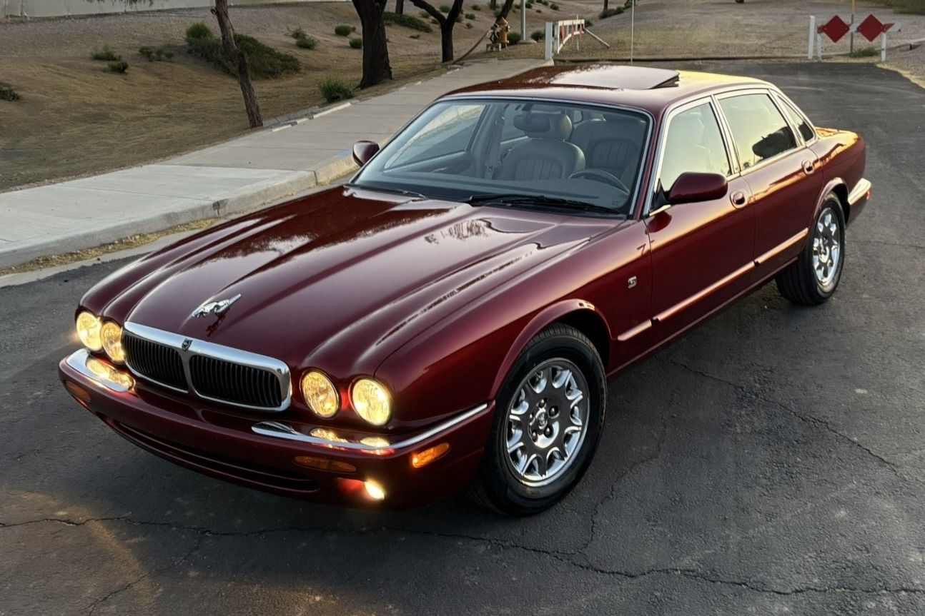1998 Jaguar XJ