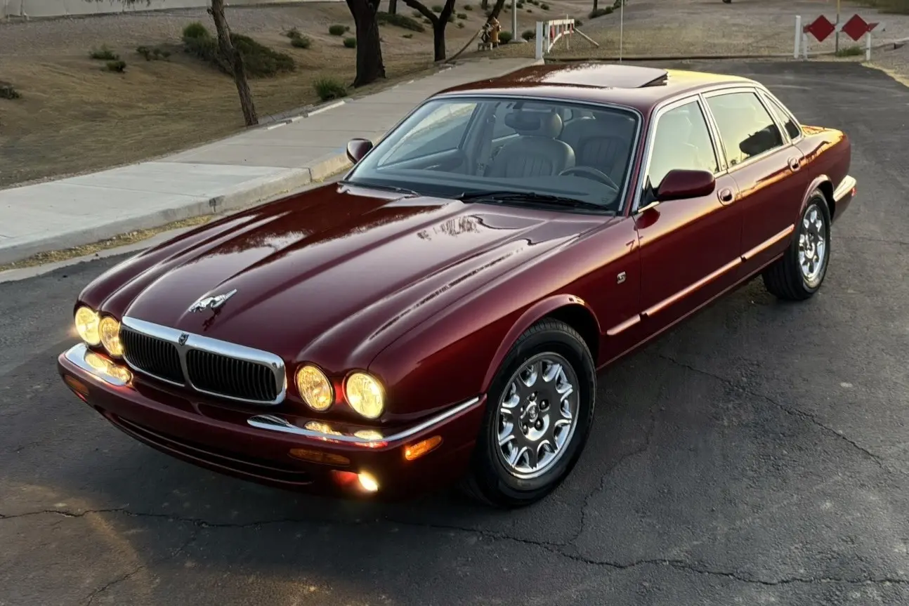 1998 Jaguar XJ