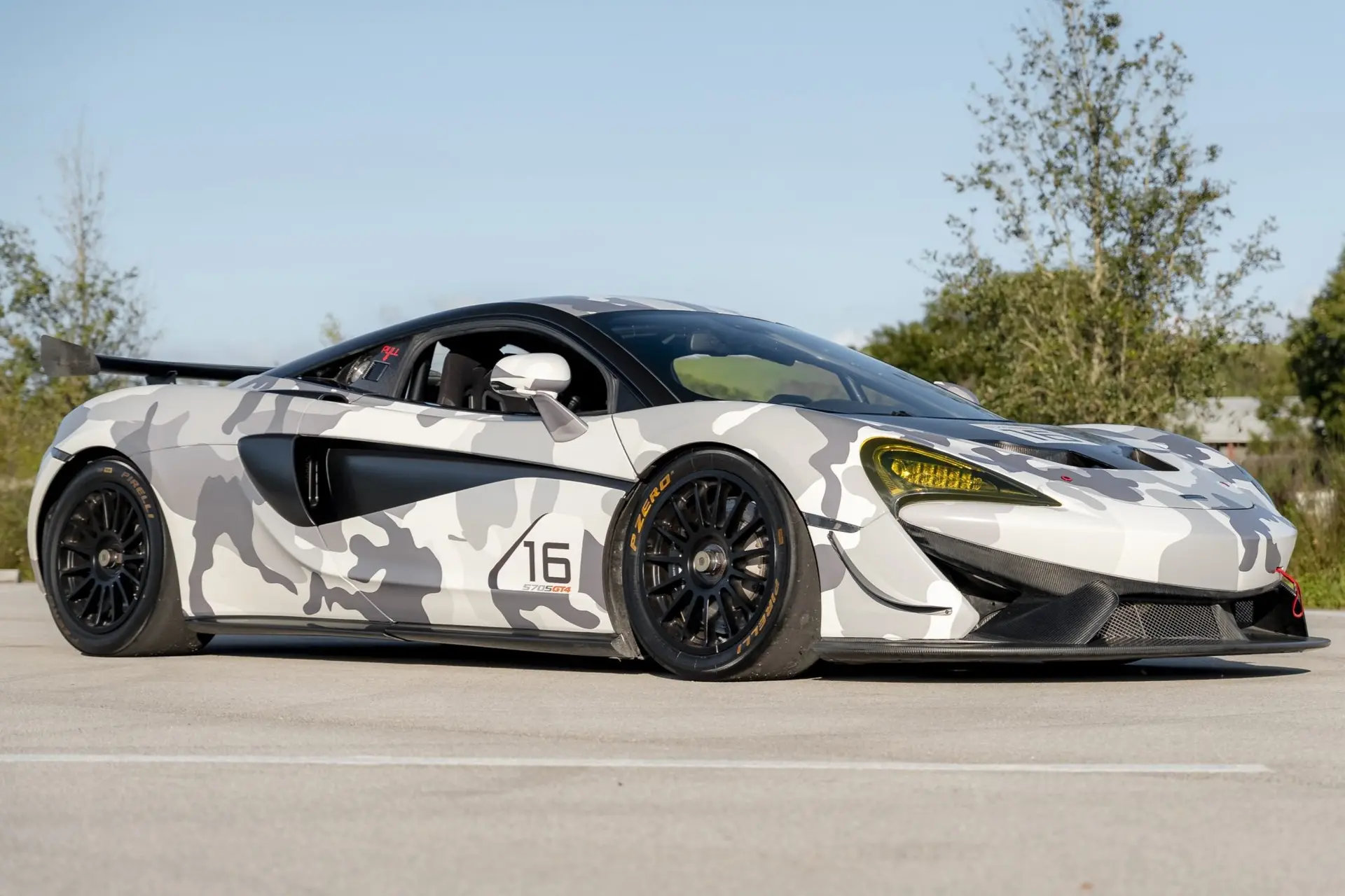2017 McLaren 570S GT4