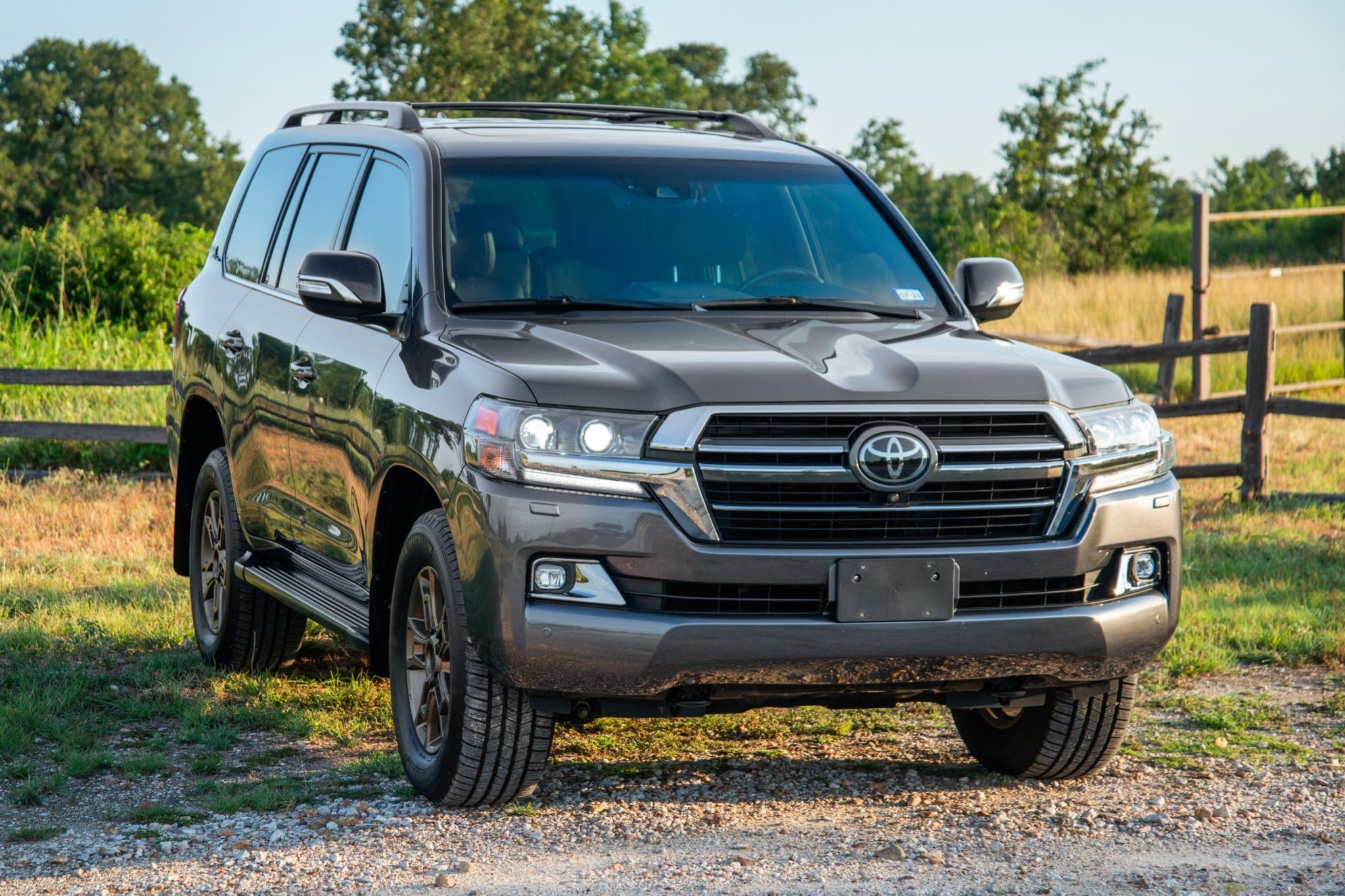 2021 Toyota Land Cruiser