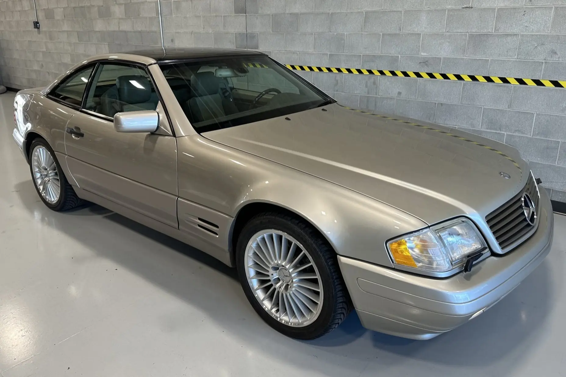 1997 Mercedes-Benz SL-Class SL500
