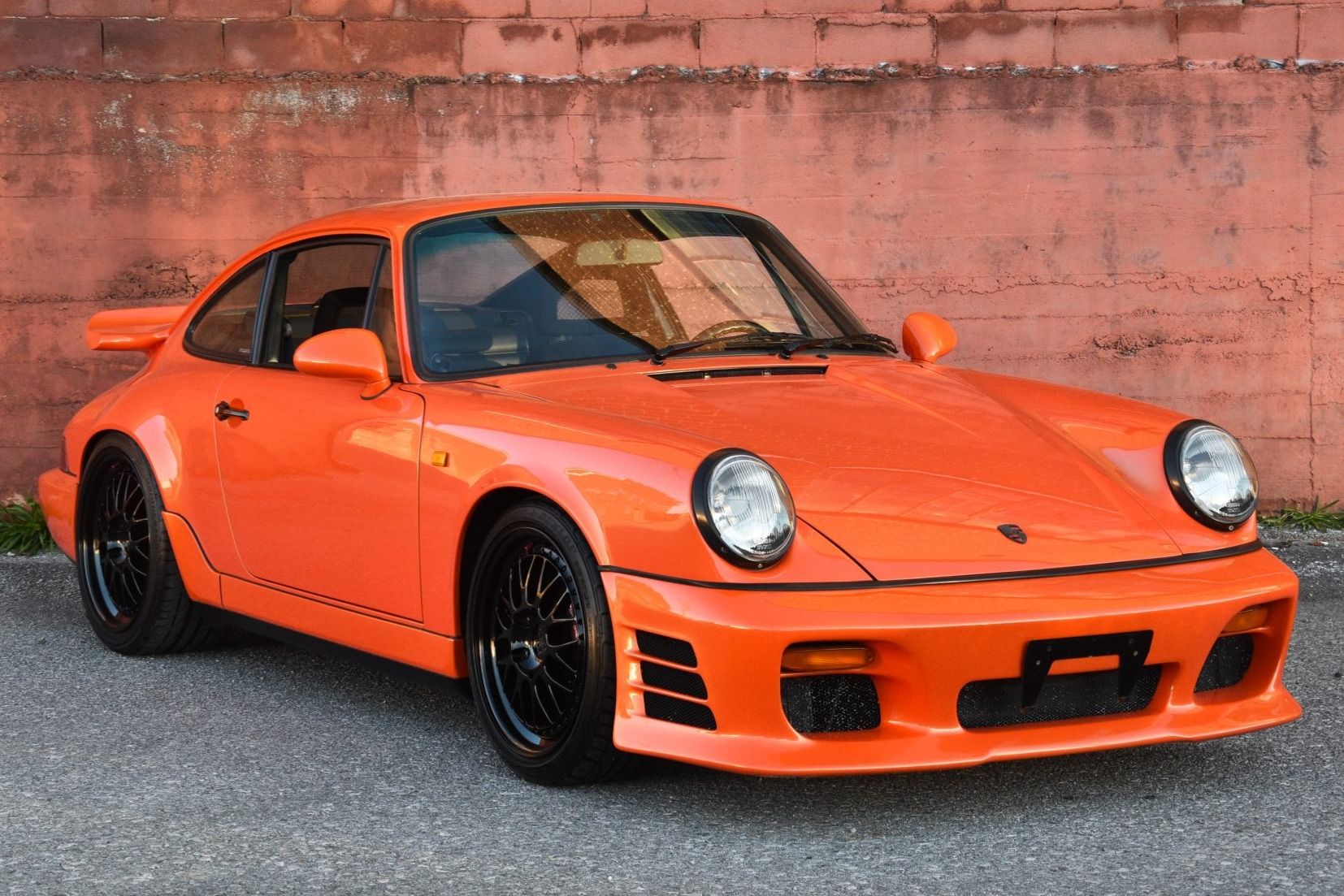 1990 Porsche 911 Carrera 2