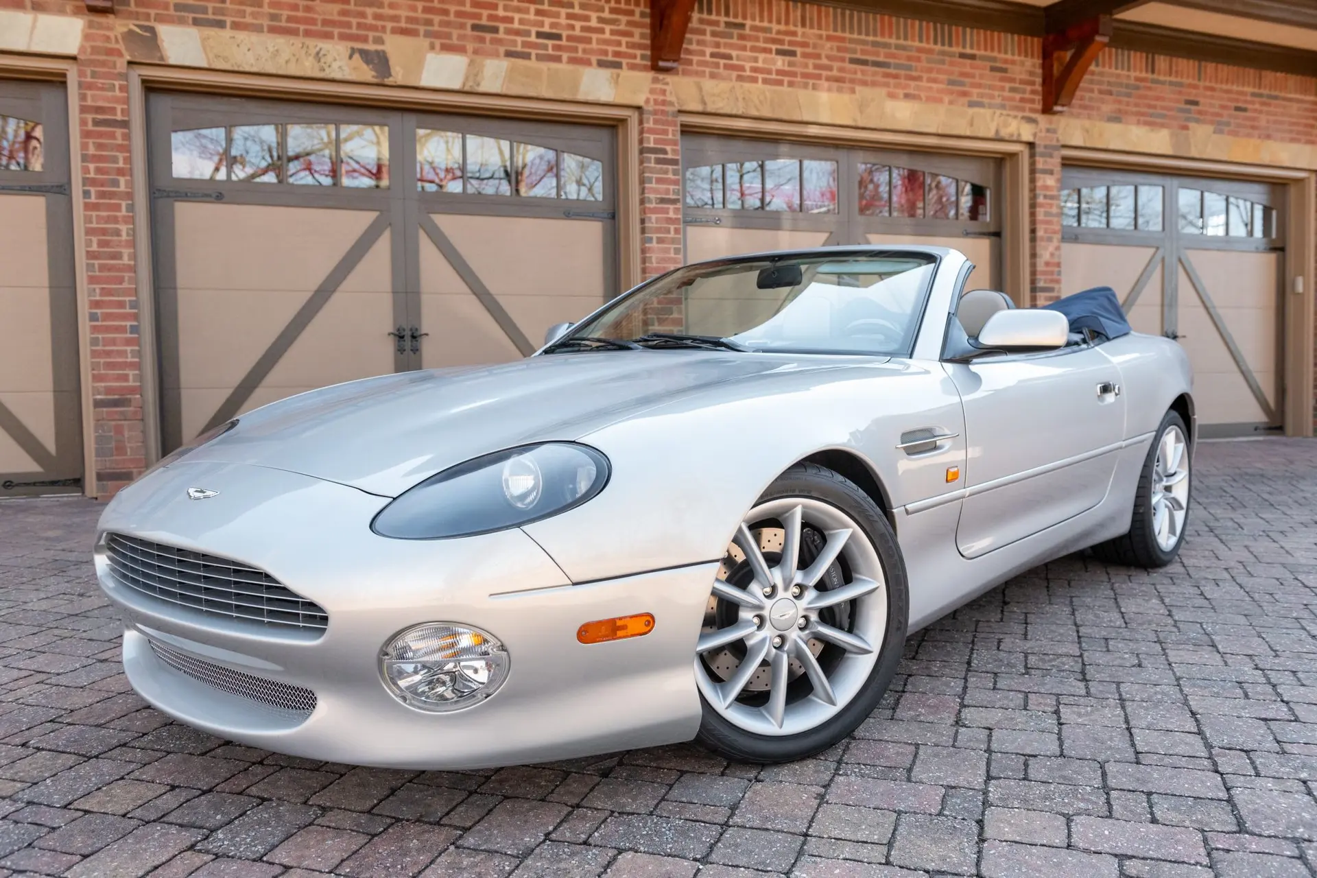 2002 Aston Martin DB7 Vantage