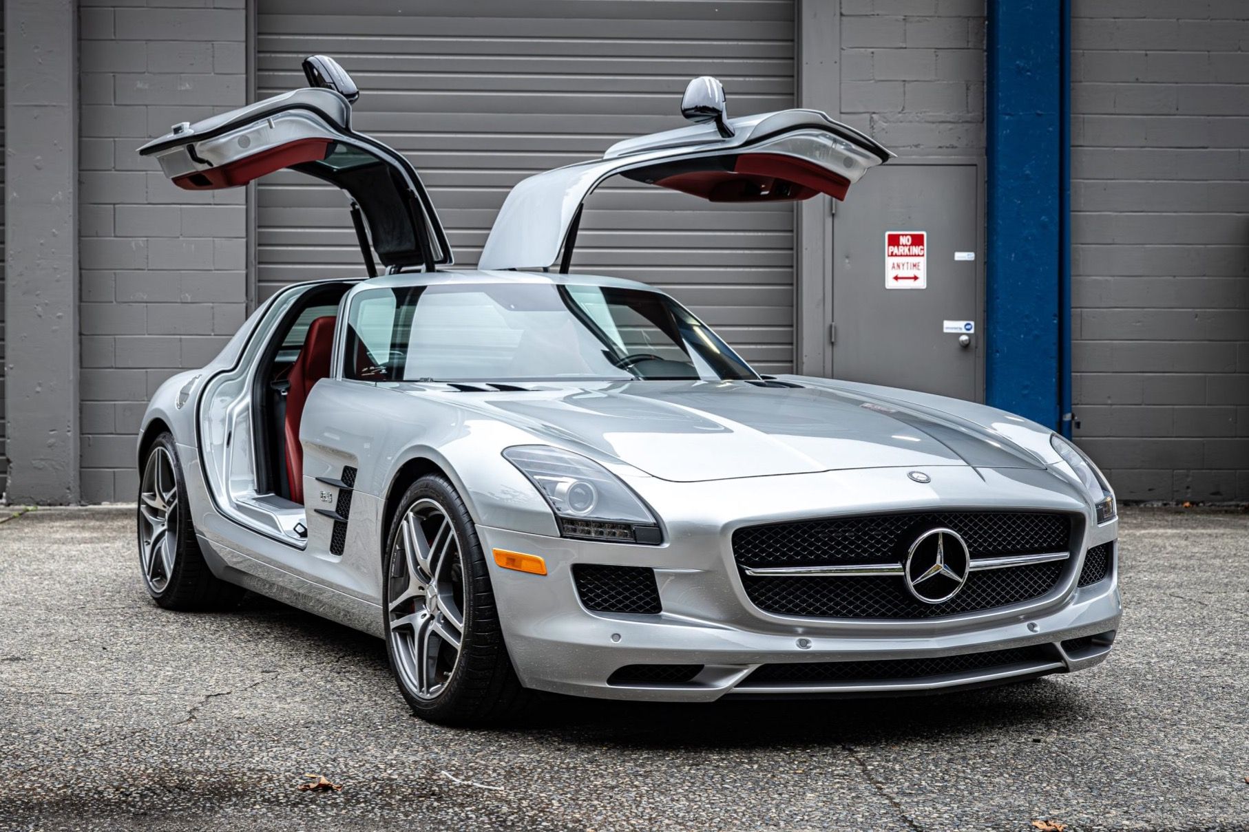 2013 Mercedes-Benz SLS AMG Coupe