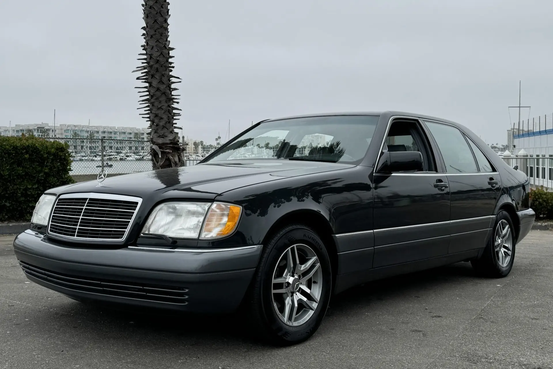 1995 Mercedes-Benz S-Class