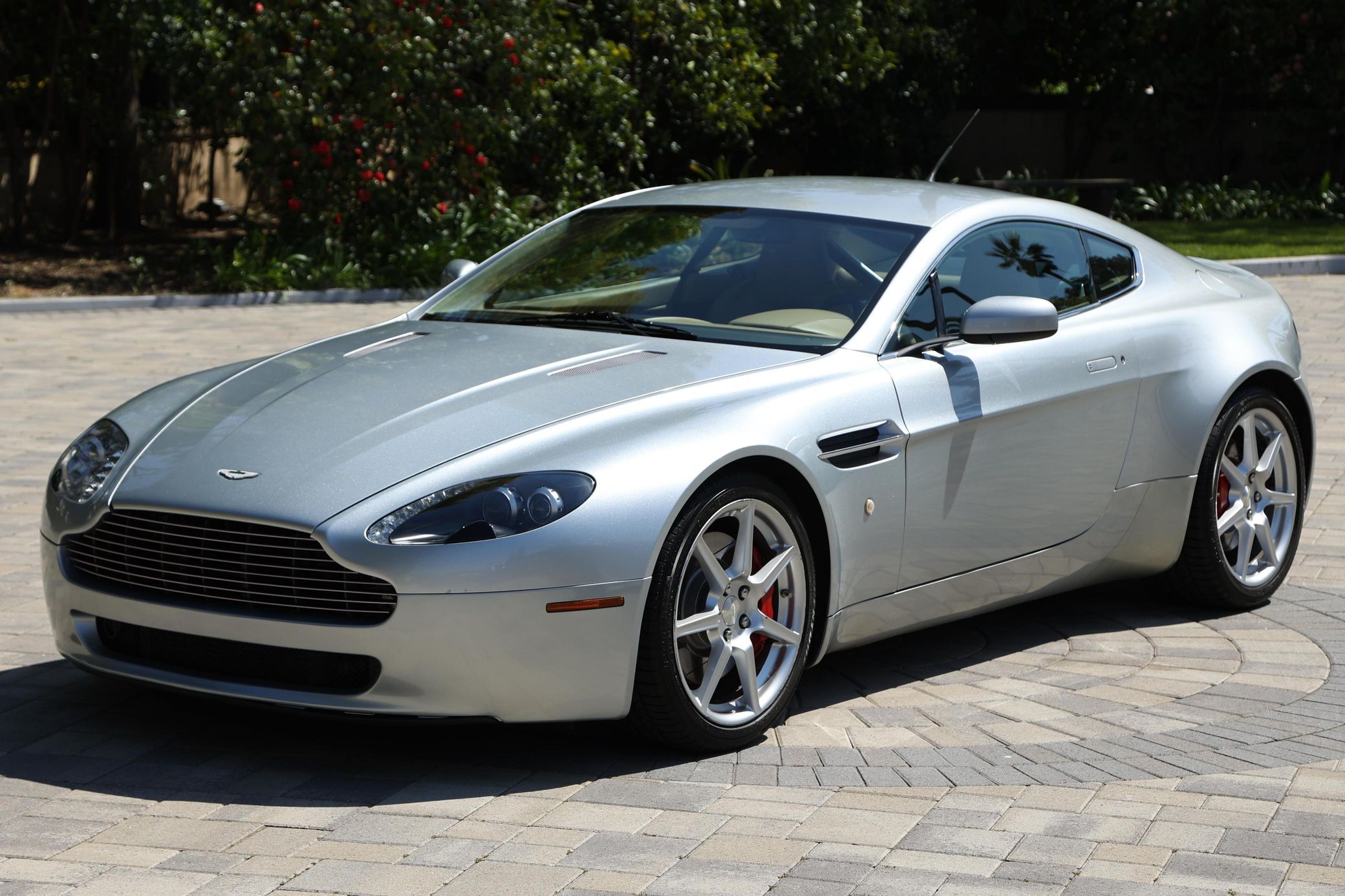 2007 Aston Martin Vantage Vantage 4.3 Coupe