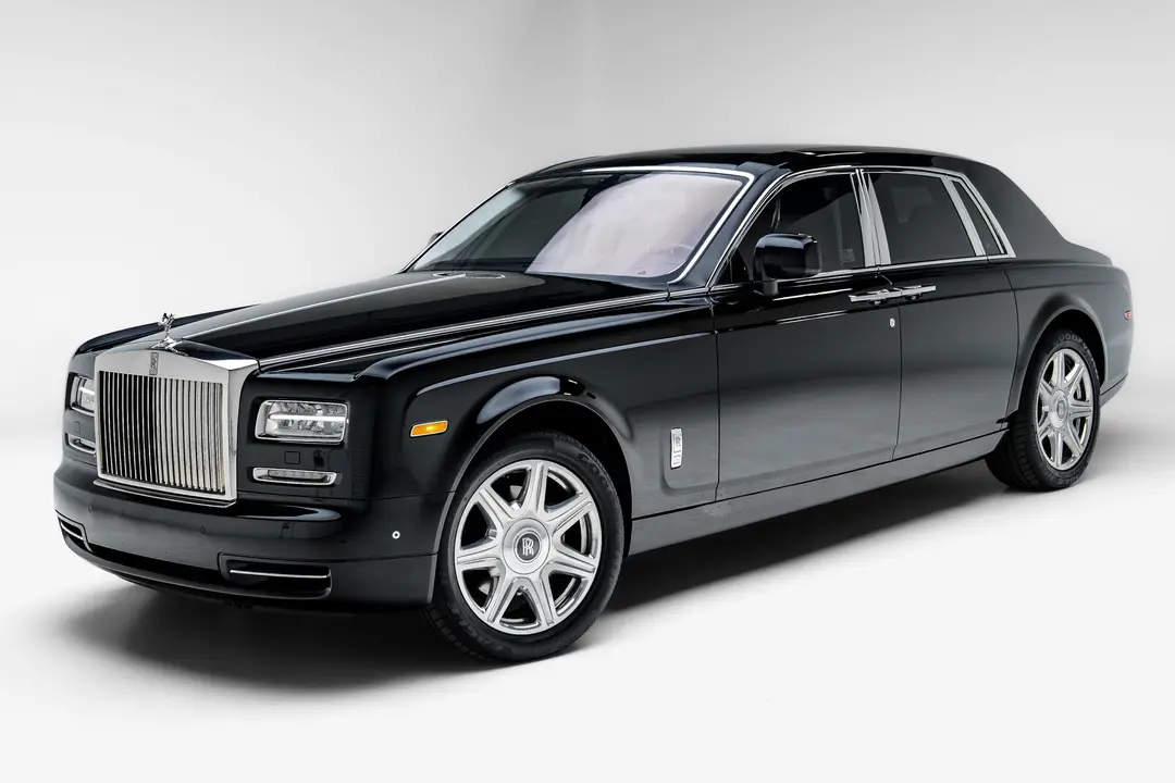 2003 Rolls-Royce Phantom, sold Sep 2026
