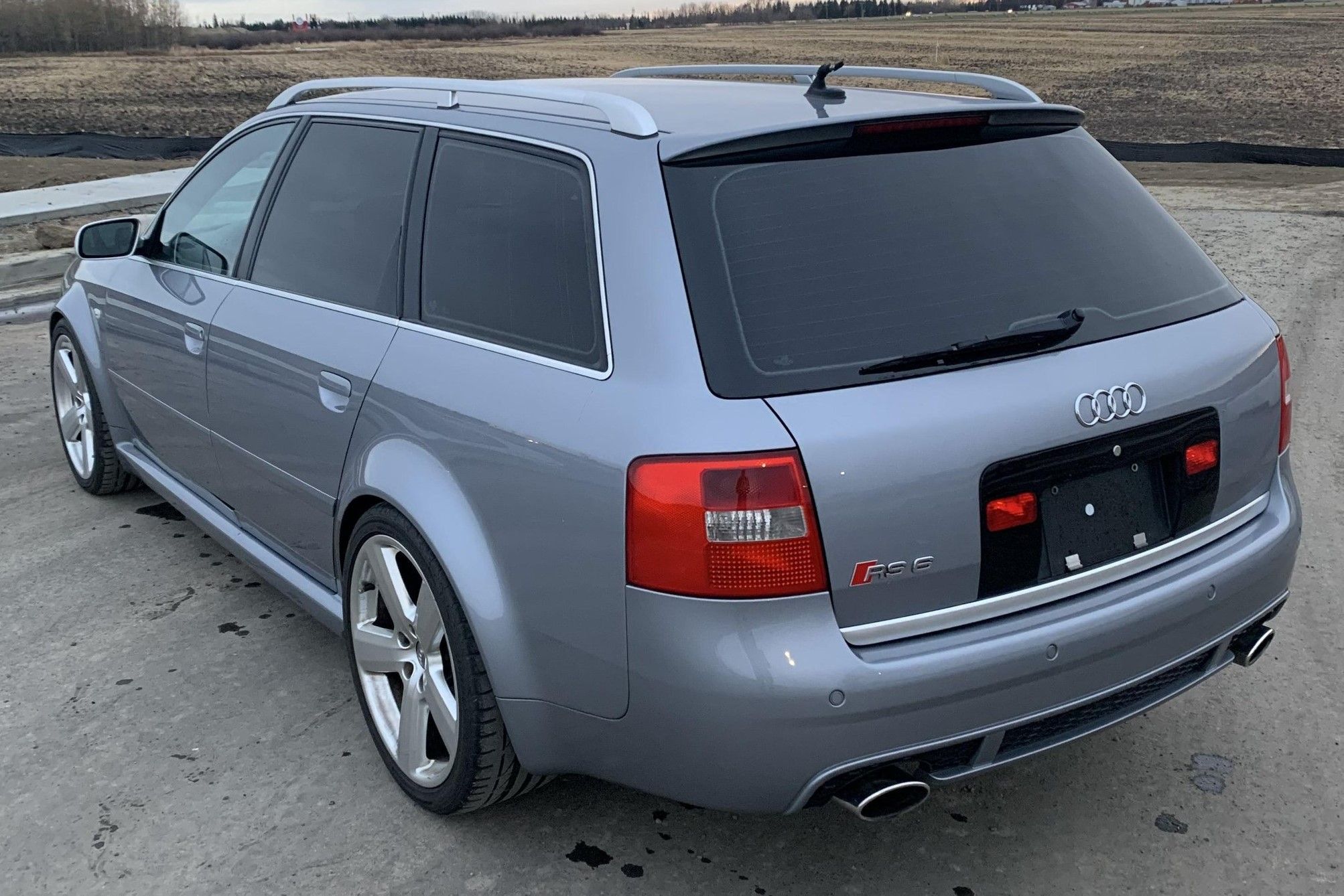 2003 Audi RS6 Avant