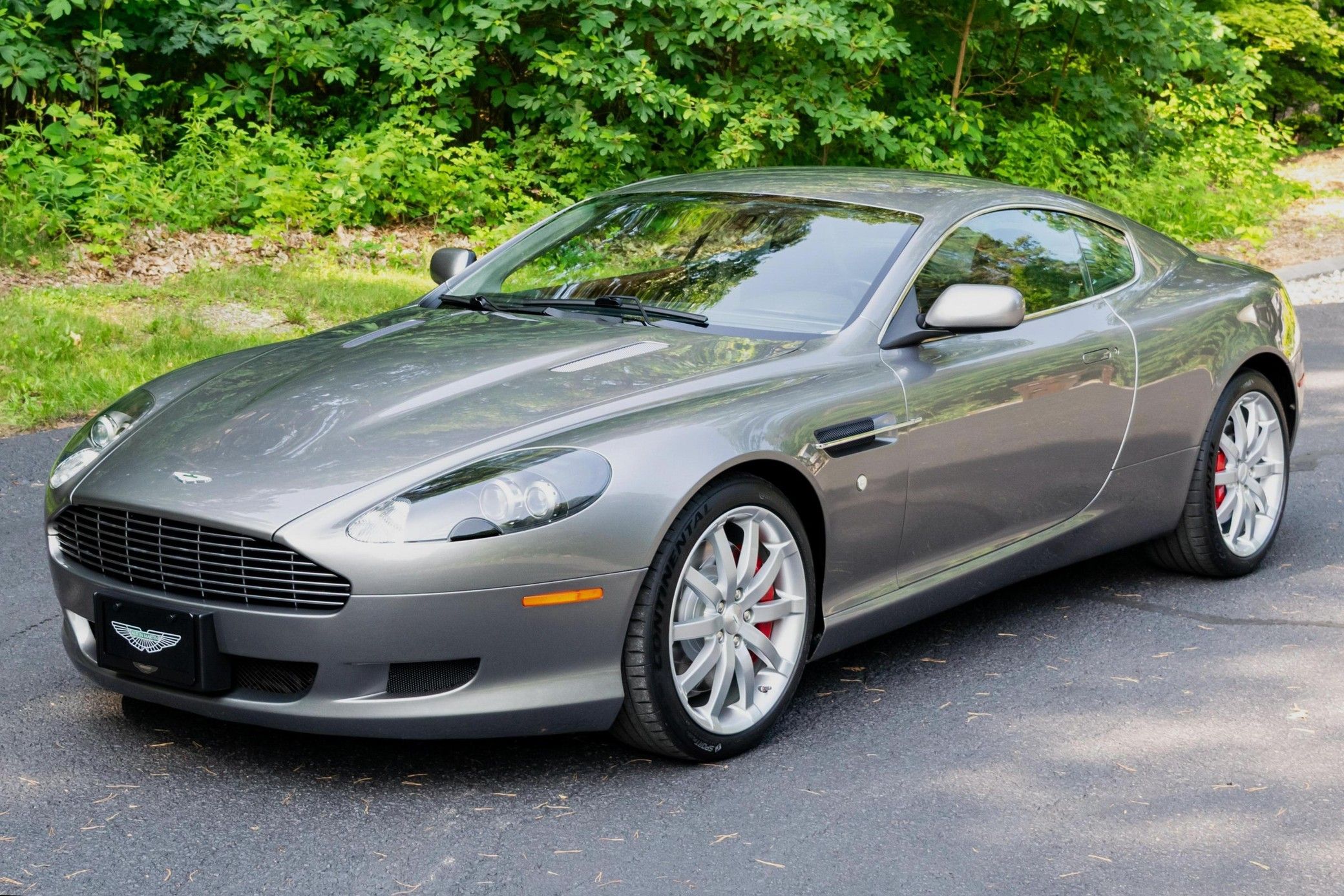 2005 Aston Martin DB9 Coupe