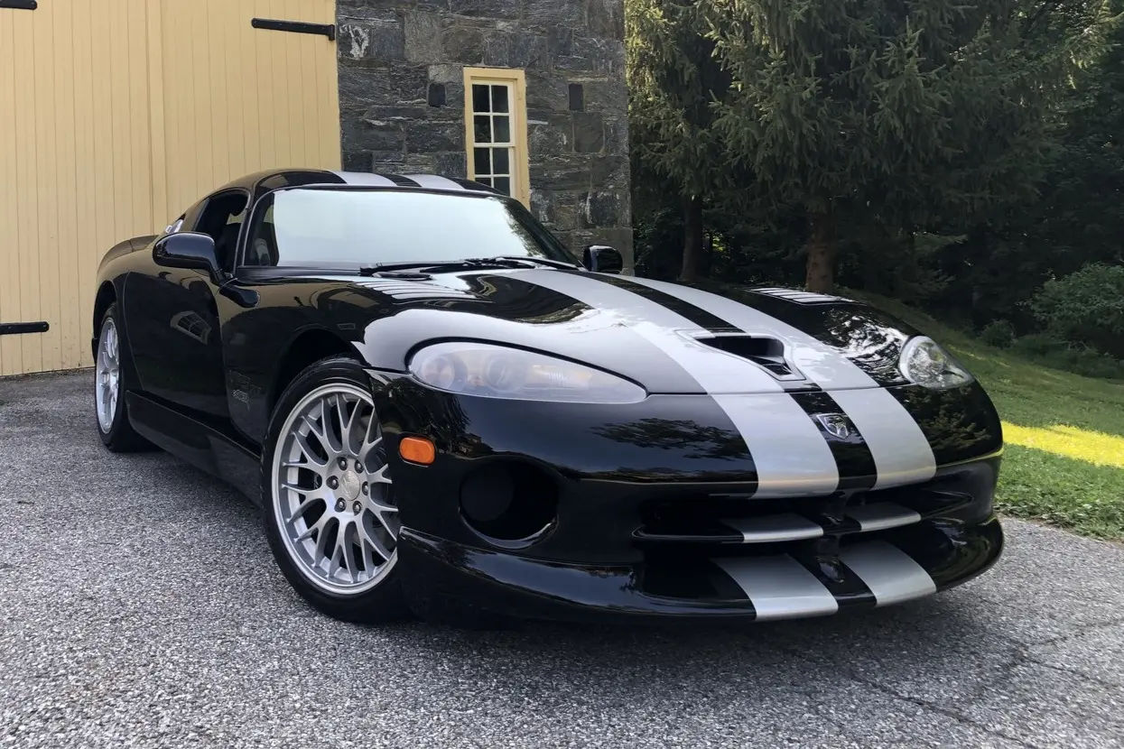 2000 Dodge Viper GTS