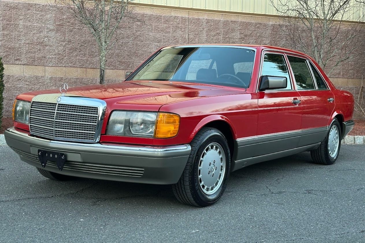 1986 Mercedes-Benz S-Class