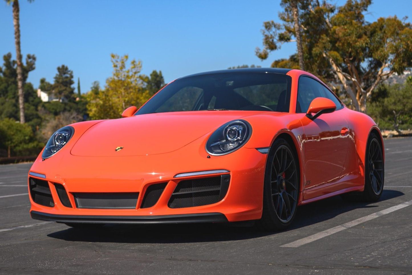 2017 Porsche 911 Carrera GTS