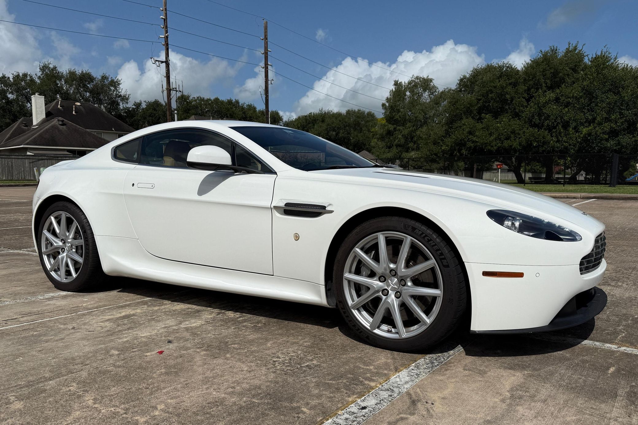 2013 Aston Martin Vantage Vantage 4.7 Coupe
