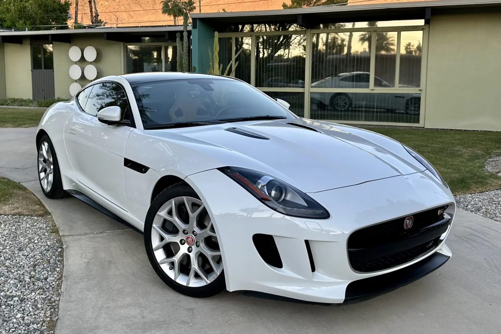 2016 Jaguar F-Type Coupe