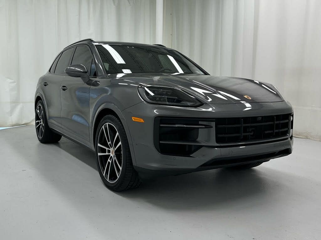 2025 Porsche Cayenne S