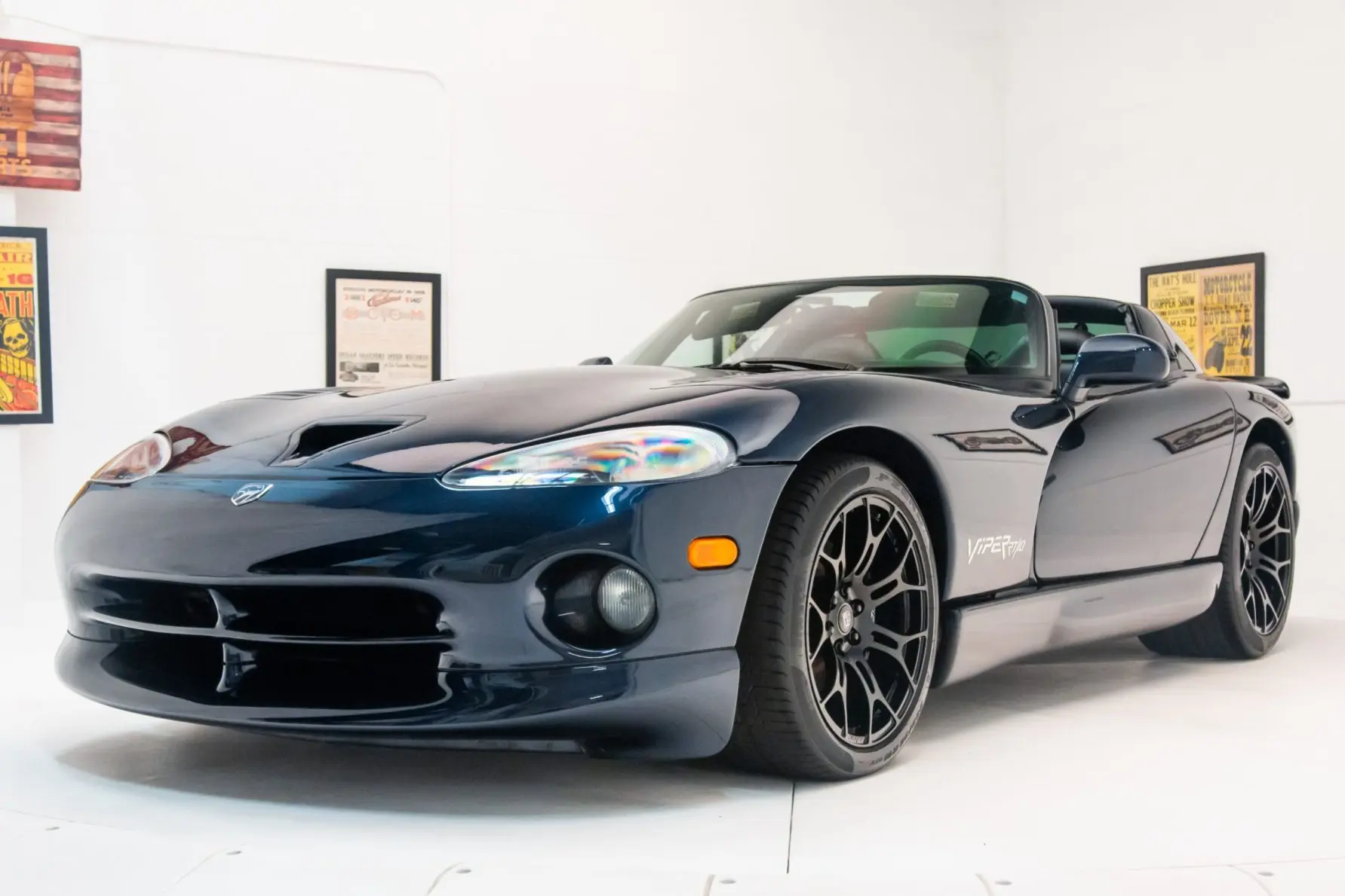 2001 Dodge Viper