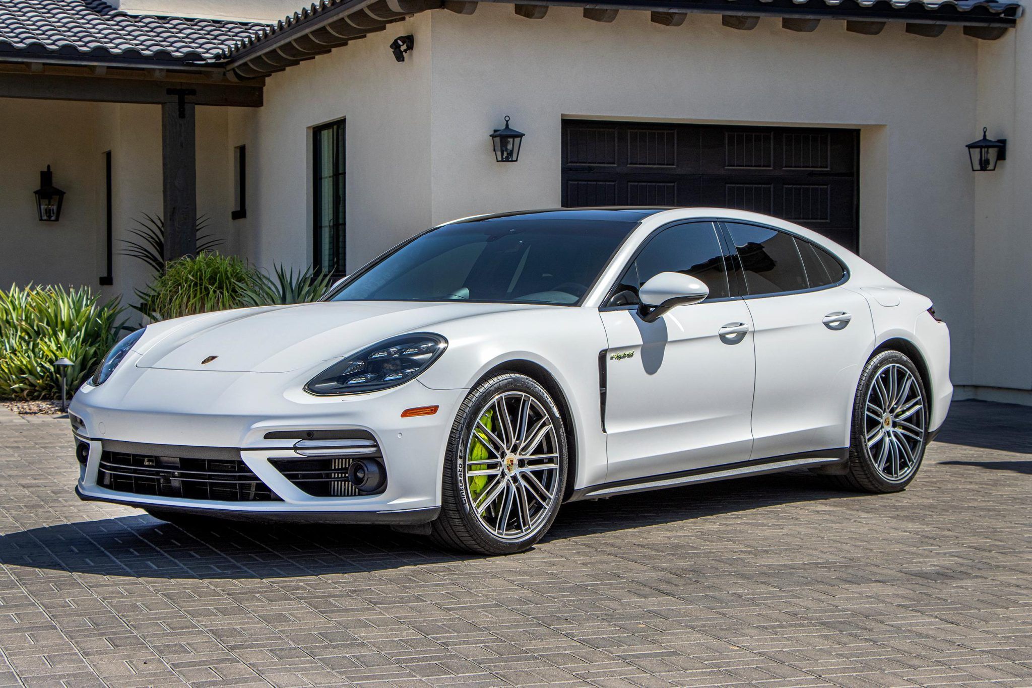 2019 Porsche Panamera 4