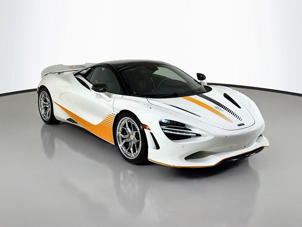 2024 McLaren 750S Coupe