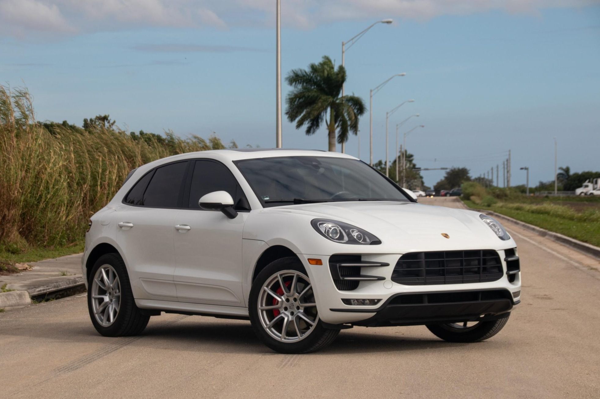 2015 Porsche Macan Turbo